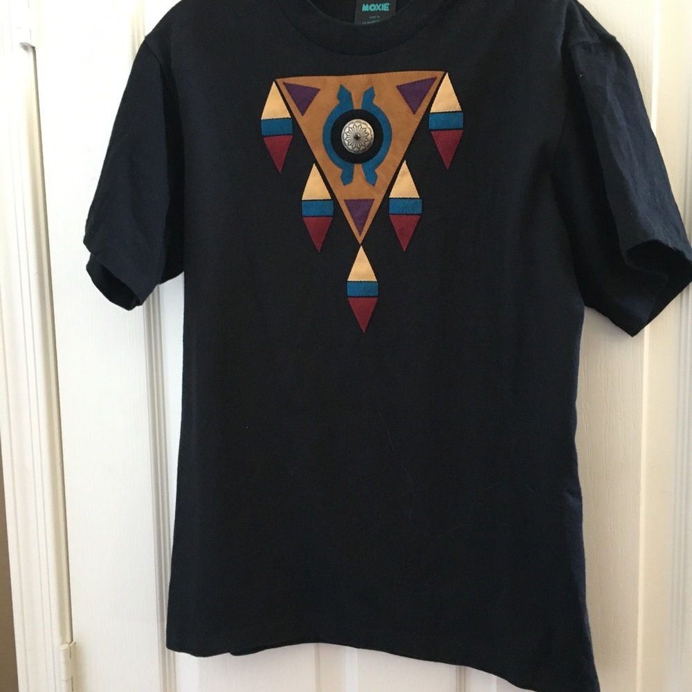 FINAL MARKDOWN Ladies moxie top medium